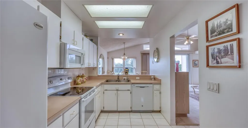718 Lighthouse Drive Tarpon Springs FL 34689