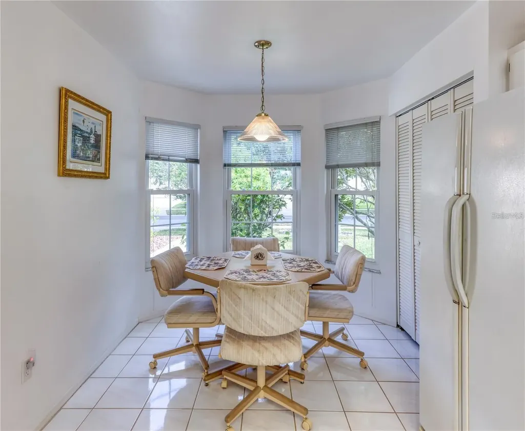 718 Lighthouse Drive Tarpon Springs FL 34689