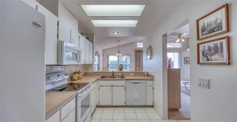 718 Lighthouse Drive Tarpon Springs FL 34689
