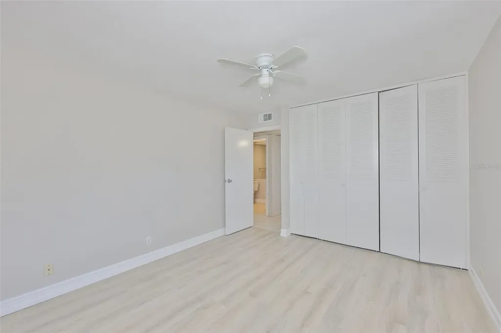 202 Bedford Street Sun City Center FL 33573