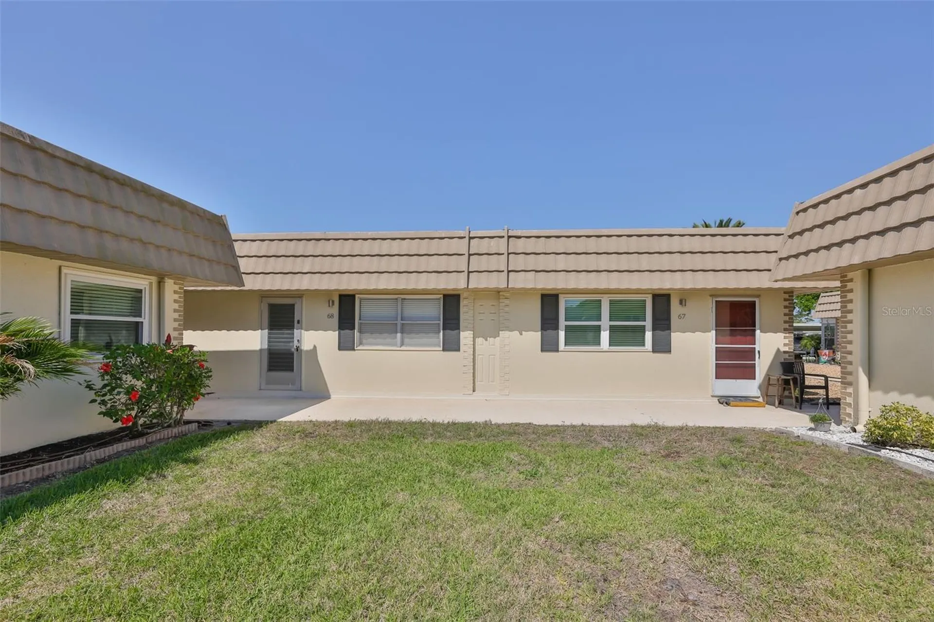 202 Bedford Street Sun City Center FL 33573