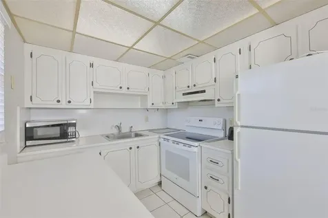 202 Bedford Street Sun City Center FL 33573