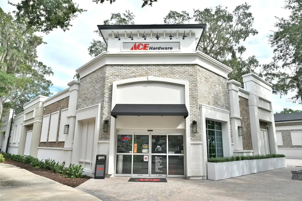 109 E 12th Avenue Windermere FL 34786