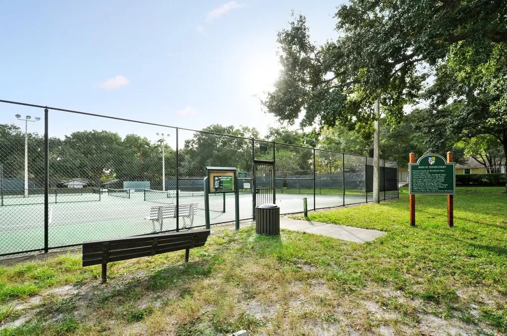 109 E 12th Avenue Windermere FL 34786