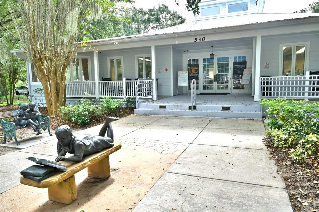 109 E 12th Avenue Windermere FL 34786