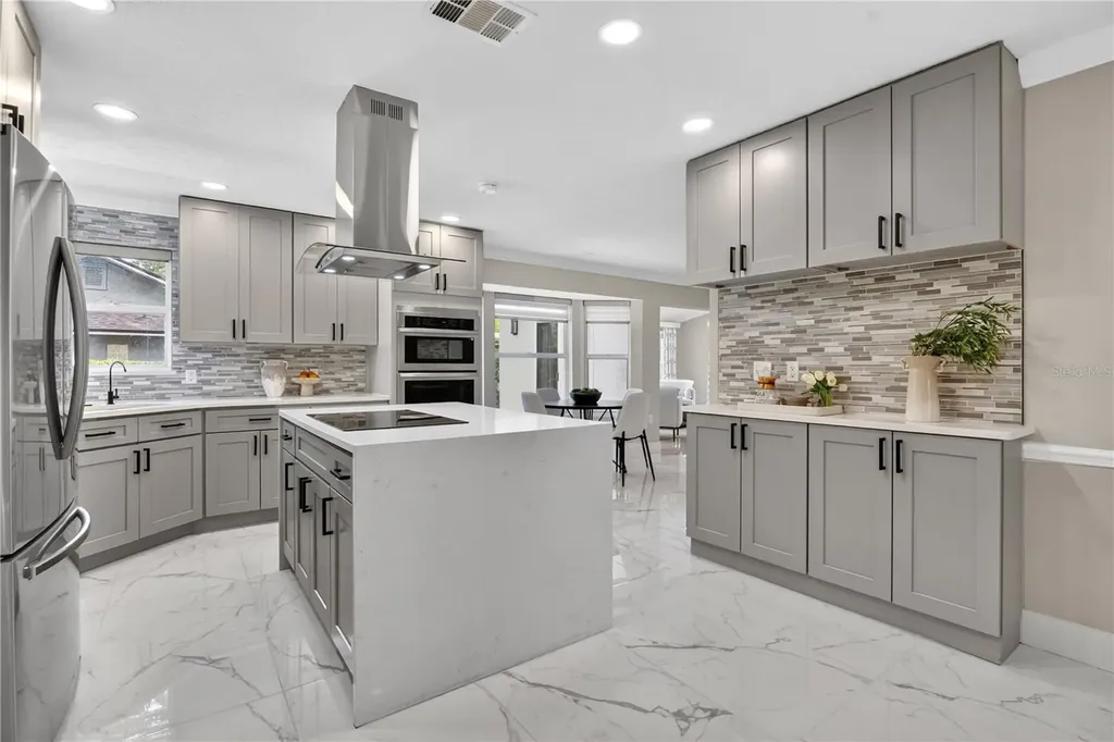 109 E 12th Avenue Windermere FL 34786