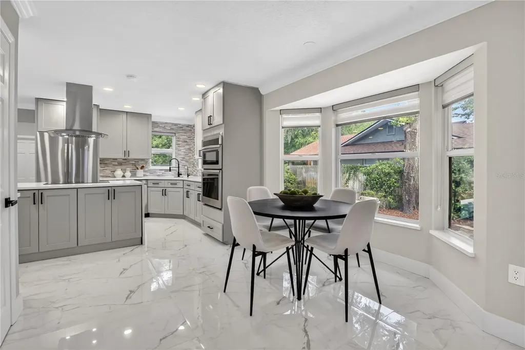 109 E 12th Avenue Windermere FL 34786
