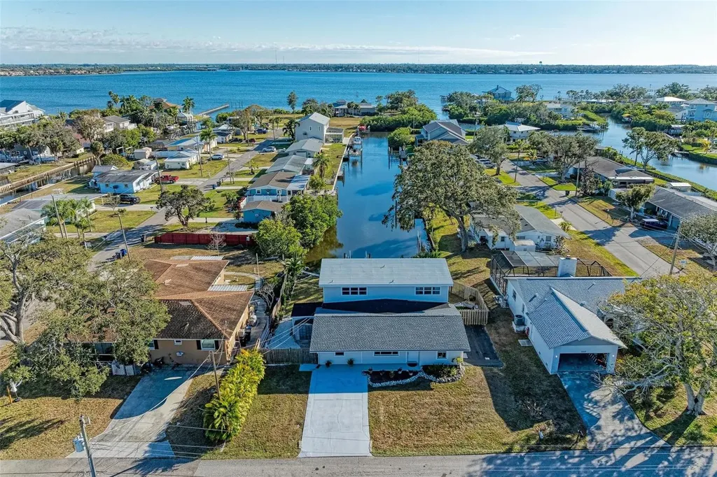 3311 Water Street Ellenton FL 34222