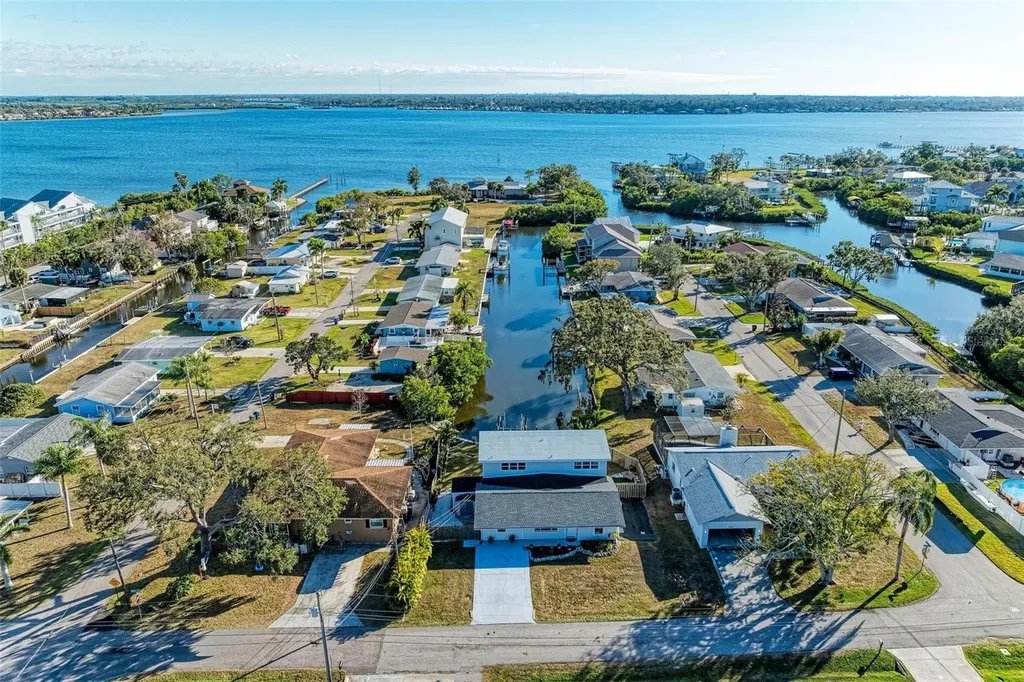 3311 Water Street Ellenton FL 34222