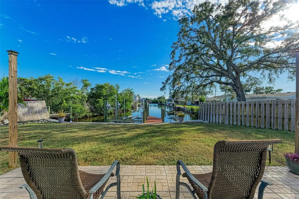 3311 Water Street Ellenton FL 34222