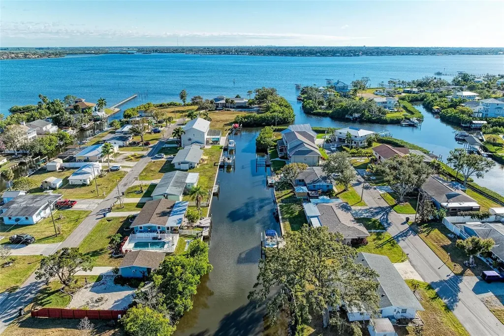3311 Water Street Ellenton FL 34222