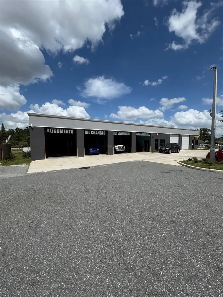 4825 Old Winter Garden Road Orlando FL 32811