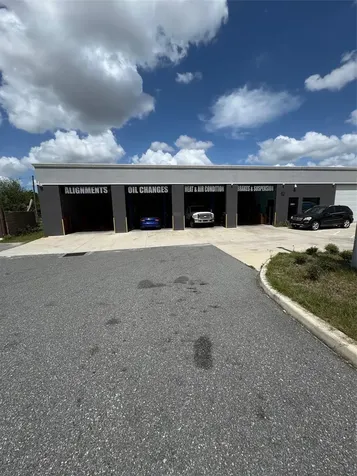 4825 Old Winter Garden Road Orlando FL 32811