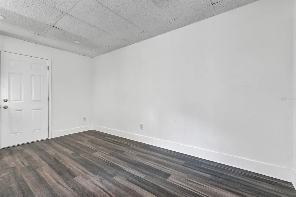 2027 1/2 30th Avenue Bottom Unit N St Petersburg FL 33713