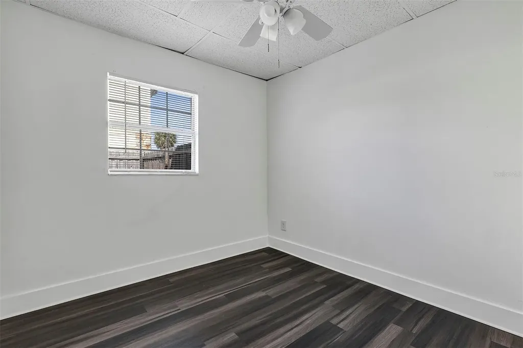 2027 1/2 30th Avenue Bottom Unit N St Petersburg FL 33713