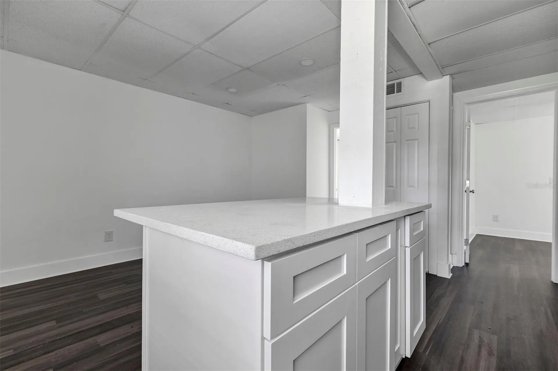2027 1/2 30th Avenue Bottom Unit N St Petersburg FL 33713