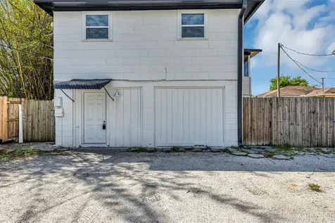 2027 1/2 30th Avenue Bottom Unit N St Petersburg FL 33713
