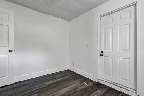 2027 1/2 30th Avenue Bottom Unit N St Petersburg FL 33713