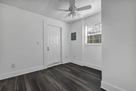 2027 1/2 30th Avenue Bottom Unit N St Petersburg FL 33713