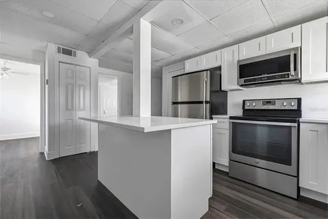 2027 1/2 30th Avenue Bottom Unit N St Petersburg FL 33713