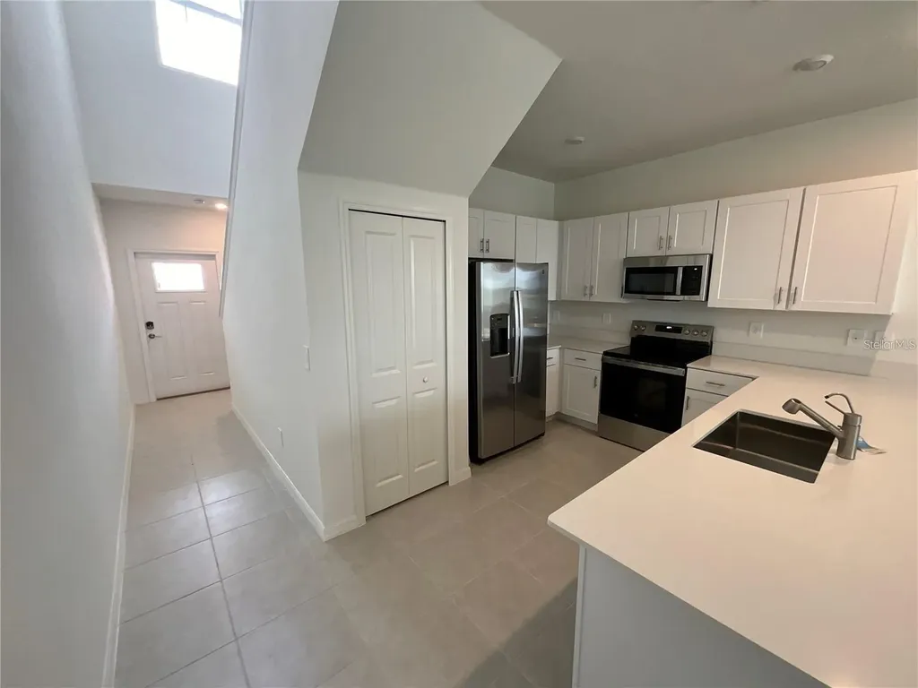 32188 Spiceberry Street San Antonio FL 33576