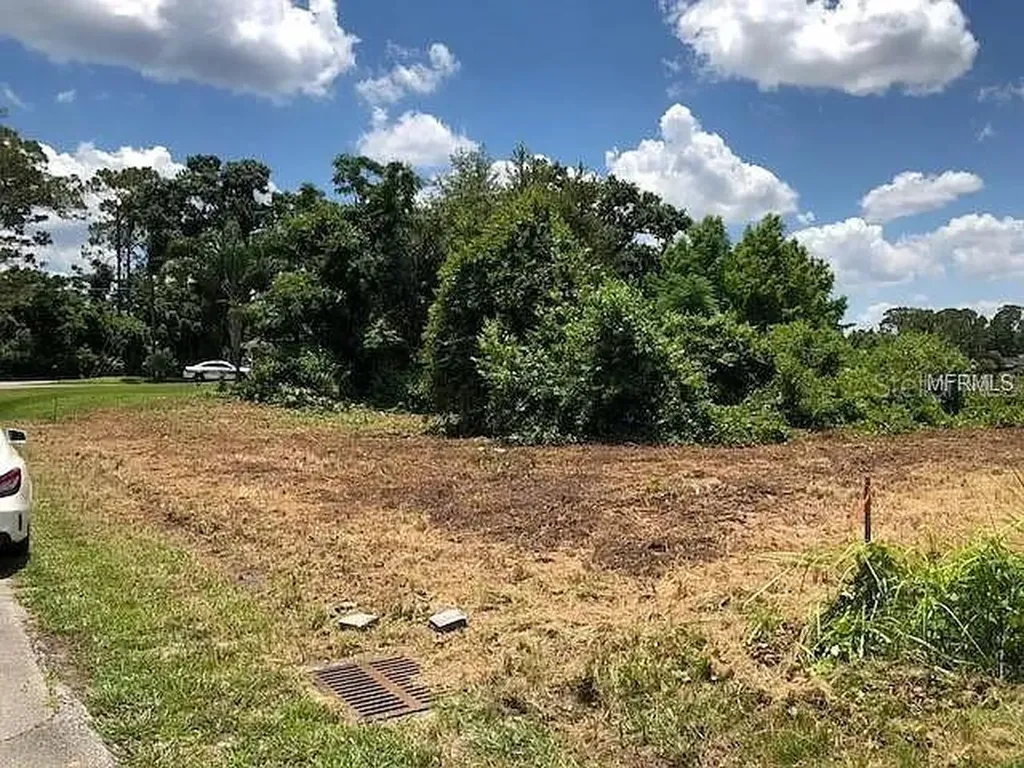257 Lake Lane Debary FL 32713