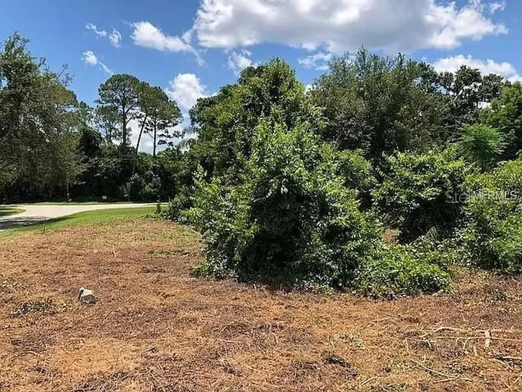 257 Lake Lane Debary FL 32713