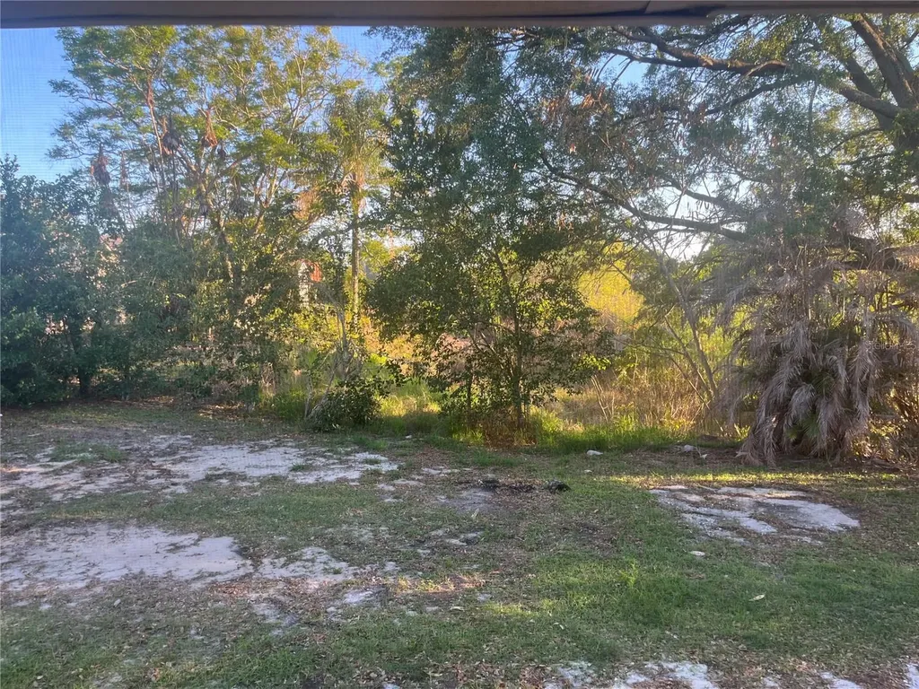 142 Winston Avenue Lake Wales FL 33853