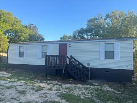 142 Winston Avenue Lake Wales FL 33853