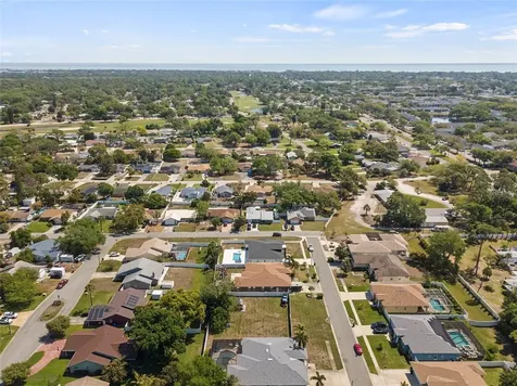 Bethel Court S St Petersburg FL 33712