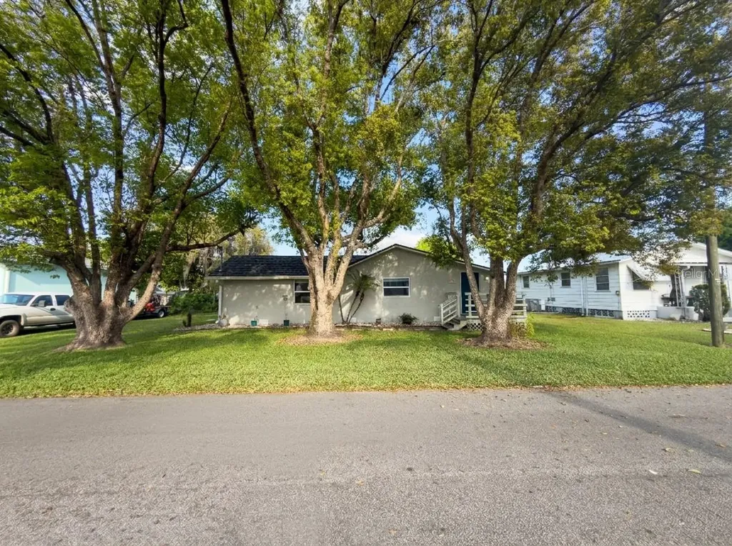 1611 Salmon Street St Cloud FL 34771