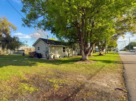 1611 Salmon Street St Cloud FL 34771