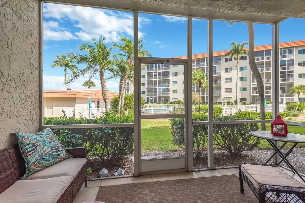 1650 1st Avenue W Bradenton FL 34205