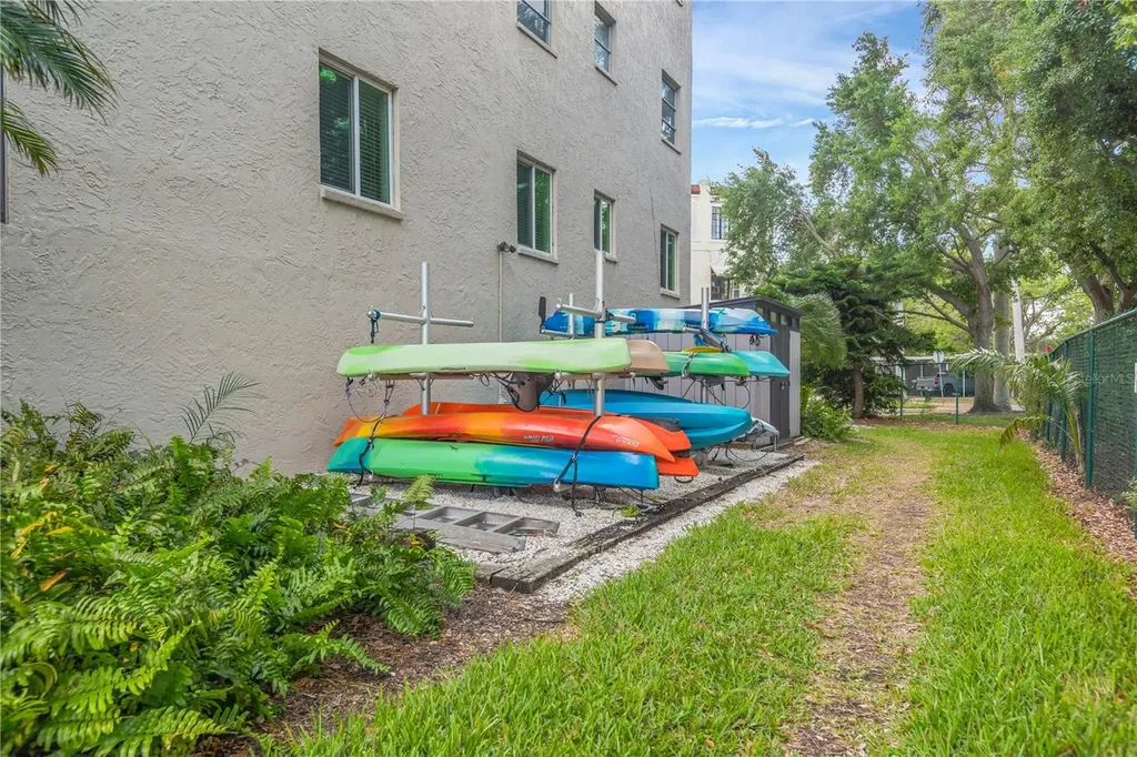 1650 1st Avenue W Bradenton FL 34205