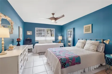 1650 1st Avenue W Bradenton FL 34205