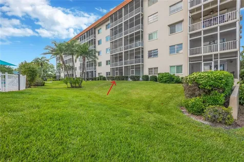 1650 1st Avenue W Bradenton FL 34205