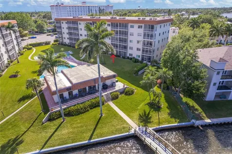 1650 1st Avenue W Bradenton FL 34205