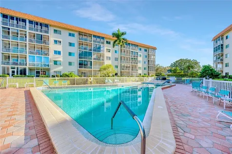 1650 1st Avenue W Bradenton FL 34205