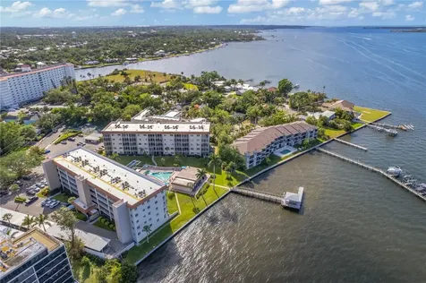 1650 1st Avenue W Bradenton FL 34205