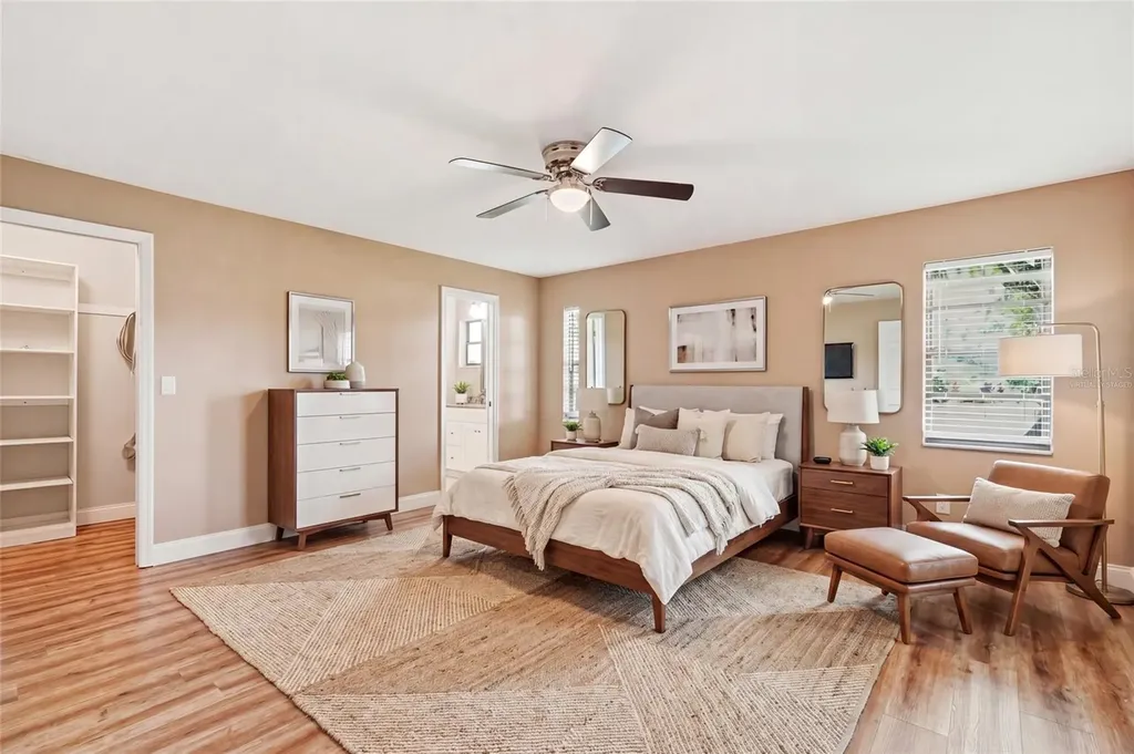 7101 Fairway Bend Circle Sarasota FL 34243