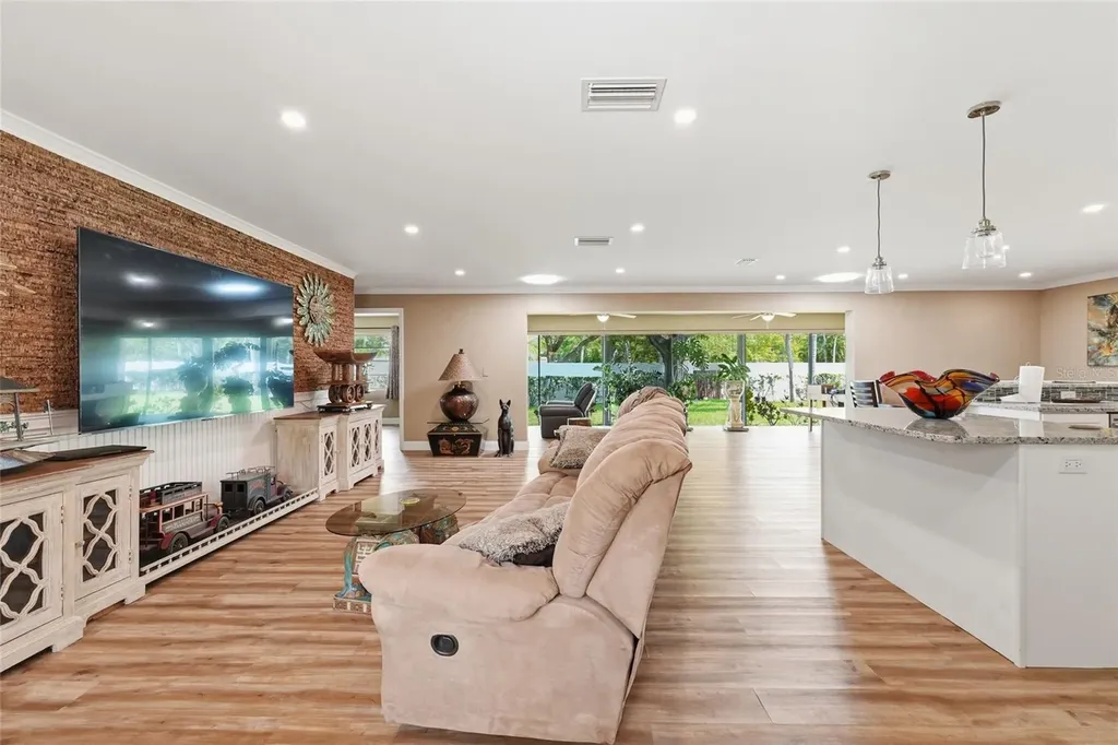 7101 Fairway Bend Circle Sarasota FL 34243