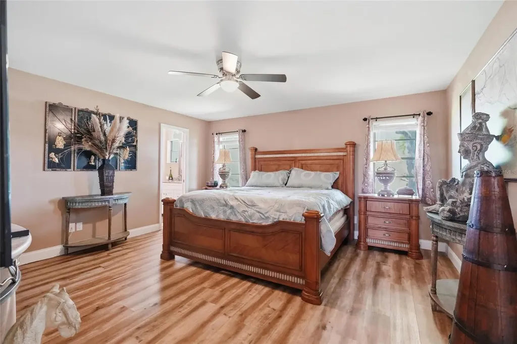7101 Fairway Bend Circle Sarasota FL 34243