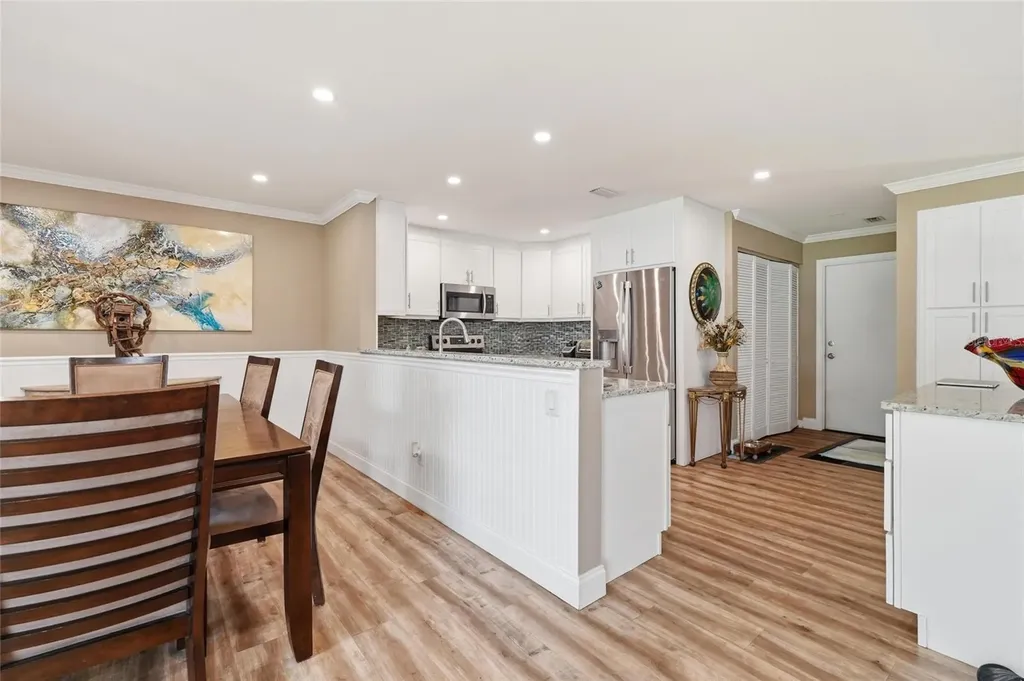 7101 Fairway Bend Circle Sarasota FL 34243