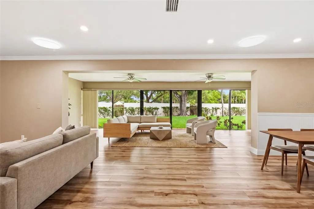 7101 Fairway Bend Circle Sarasota FL 34243