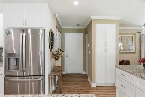 7101 Fairway Bend Circle Sarasota FL 34243
