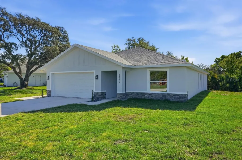 8130 Ridge Road Weeki Wachee FL 34613