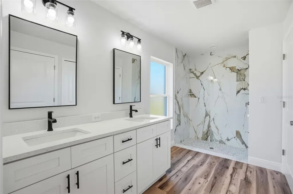 8130 Ridge Road Weeki Wachee FL 34613