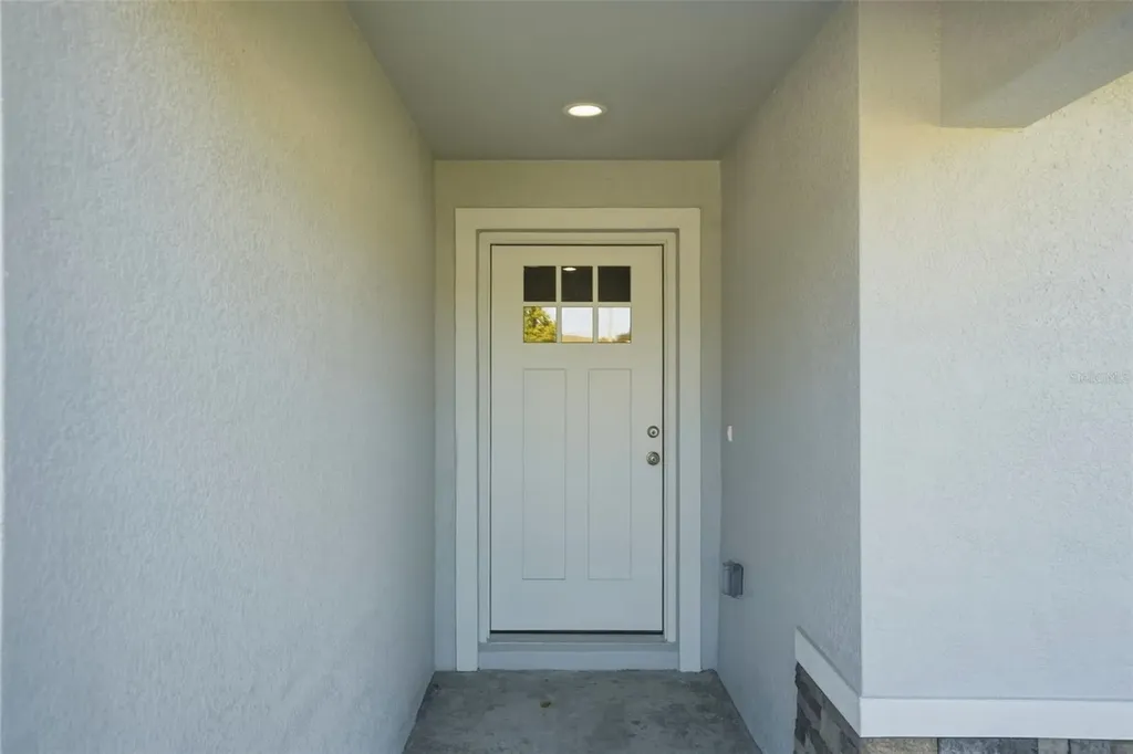 8130 Ridge Road Weeki Wachee FL 34613