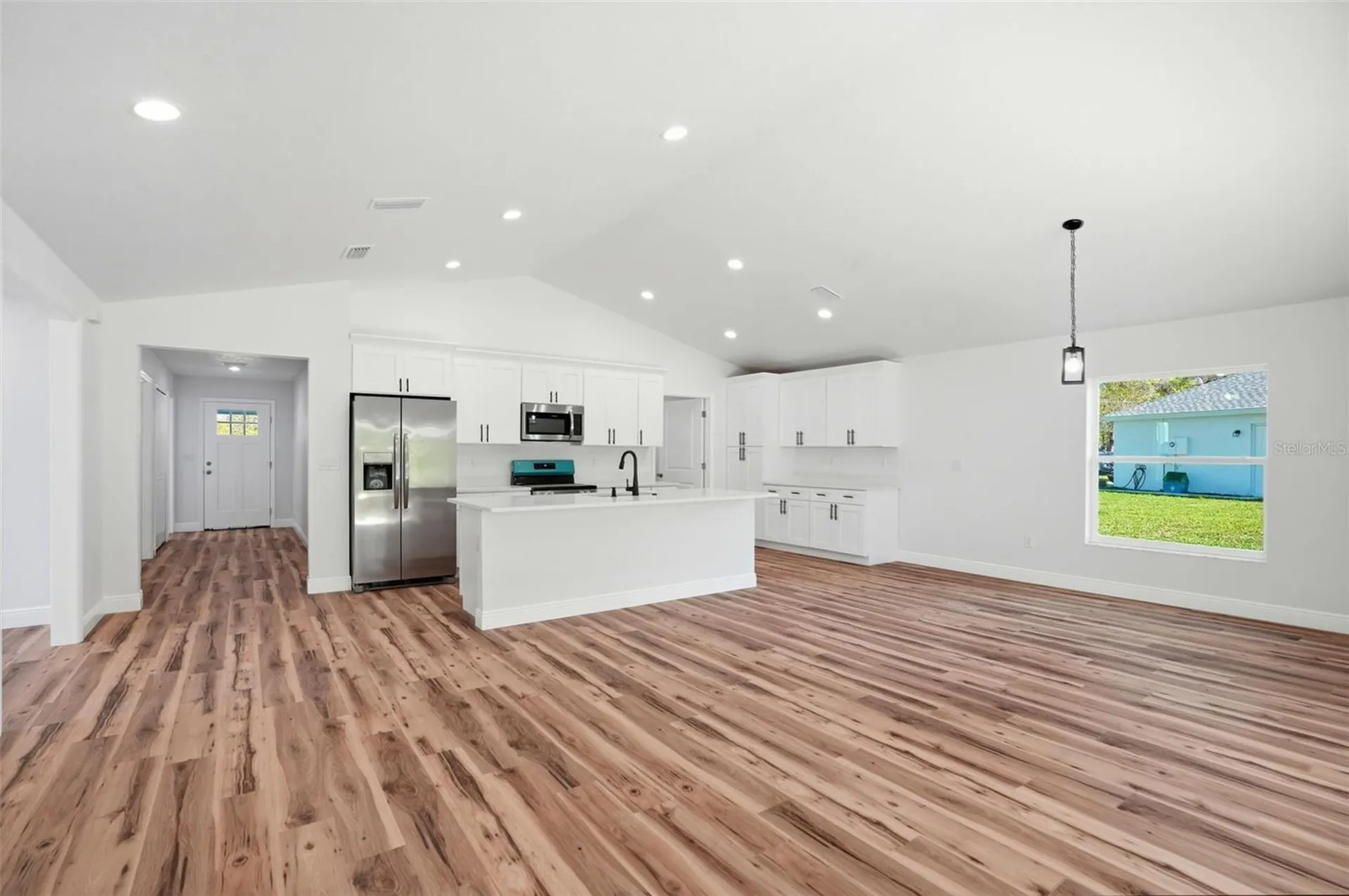 8130 Ridge Road Weeki Wachee FL 34613