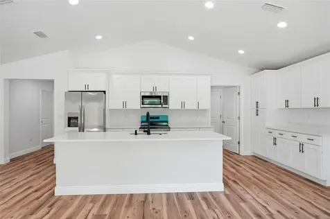 8130 Ridge Road Weeki Wachee FL 34613